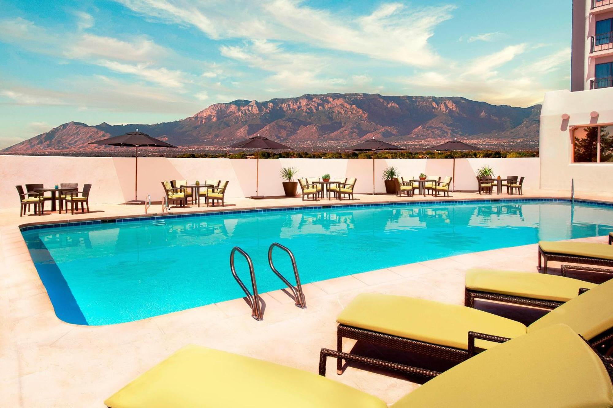 Sheraton Albuquerque Airport Hotel Bagian luar foto