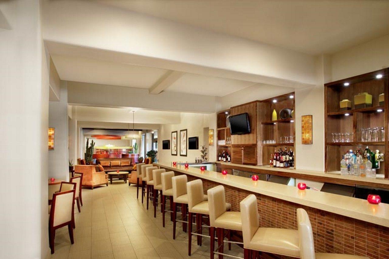 Sheraton Albuquerque Airport Hotel Bagian luar foto