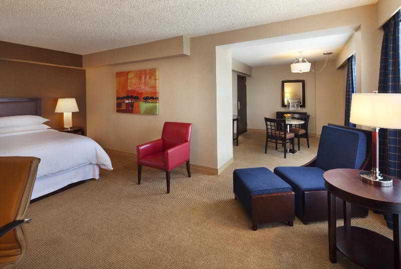 Sheraton Albuquerque Airport Hotel Bagian luar foto