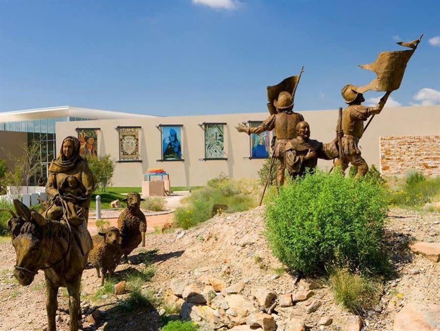 Sheraton Albuquerque Airport Hotel Bagian luar foto